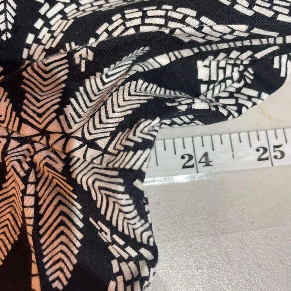 Hatley Womens Tie Front Geometric Print 3/4 Sleeve Blouse Black White Size Large - Picture 8 of 9